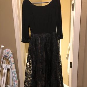 Prata size 8 party long dress